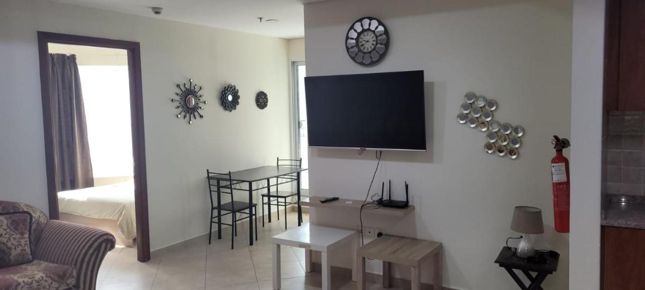 Apartamento Cozy 2Bhk Near To Dmcc Metro Station -505 Dubái Exterior foto