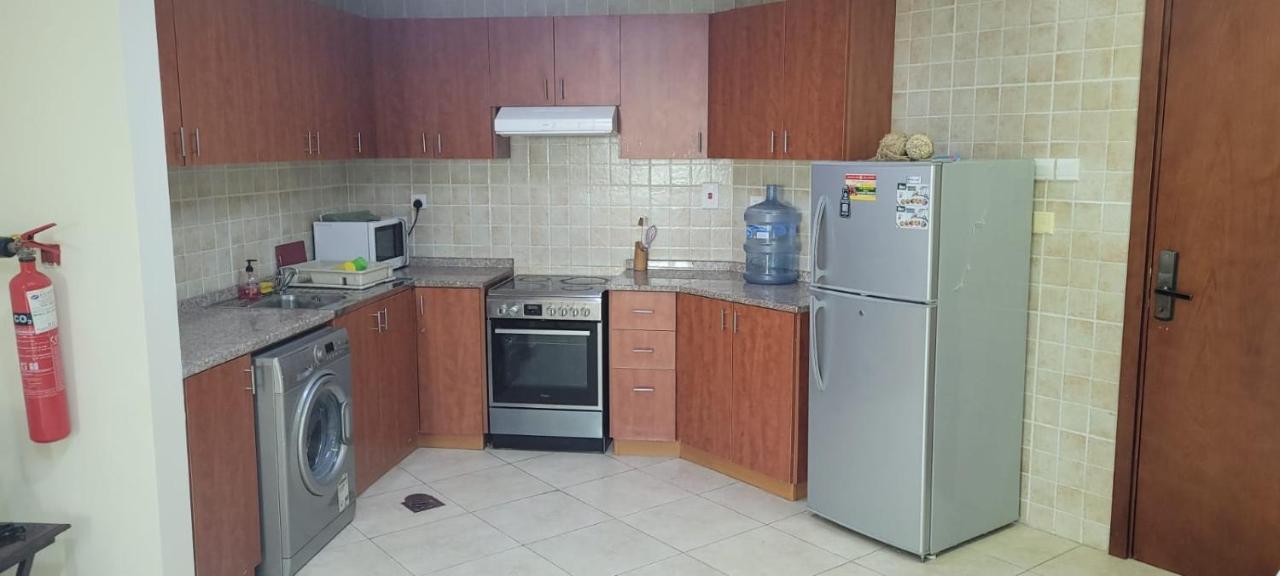 Apartamento Cozy 2Bhk Near To Dmcc Metro Station -505 Dubái Exterior foto